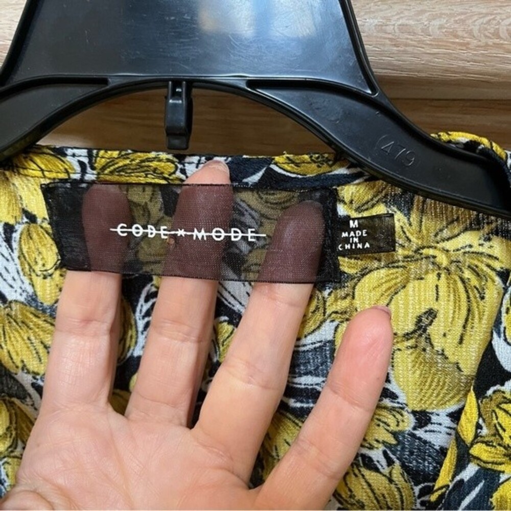 Code X Mode Floral Button Down Blouse M Nwot - image 6